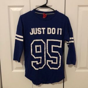 Women’s Nike 3/4 length sleeve